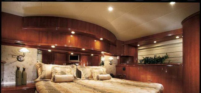 Little Castle - photo 8 yacht charter Miami