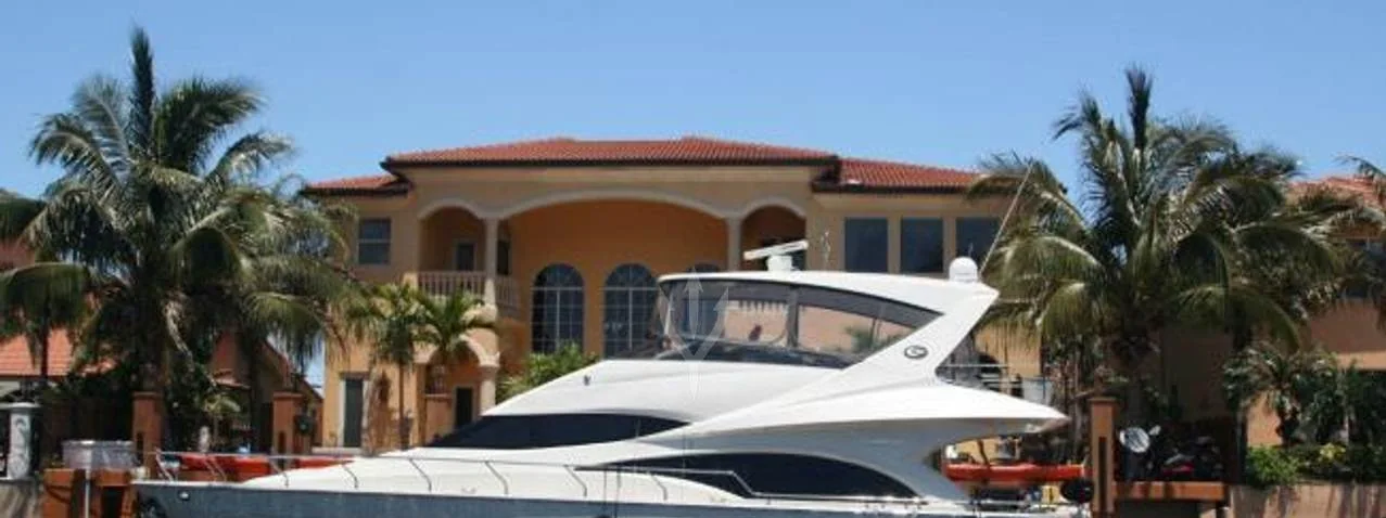 Little Castle - photo 11 yacht charter Miami