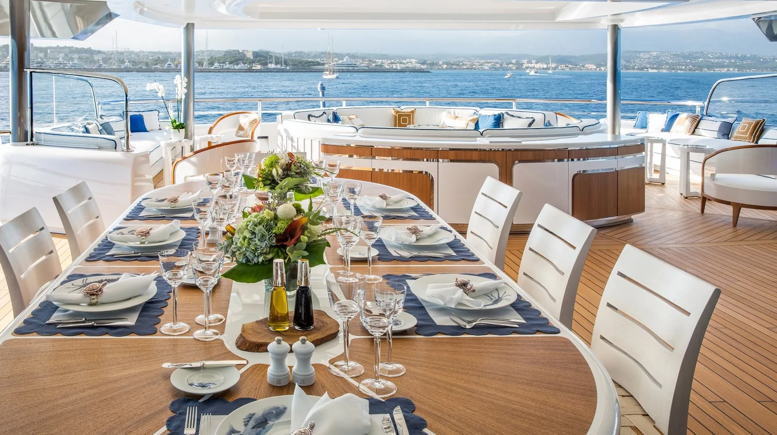 MADSUMMER - photo 14 yacht charter Cannes