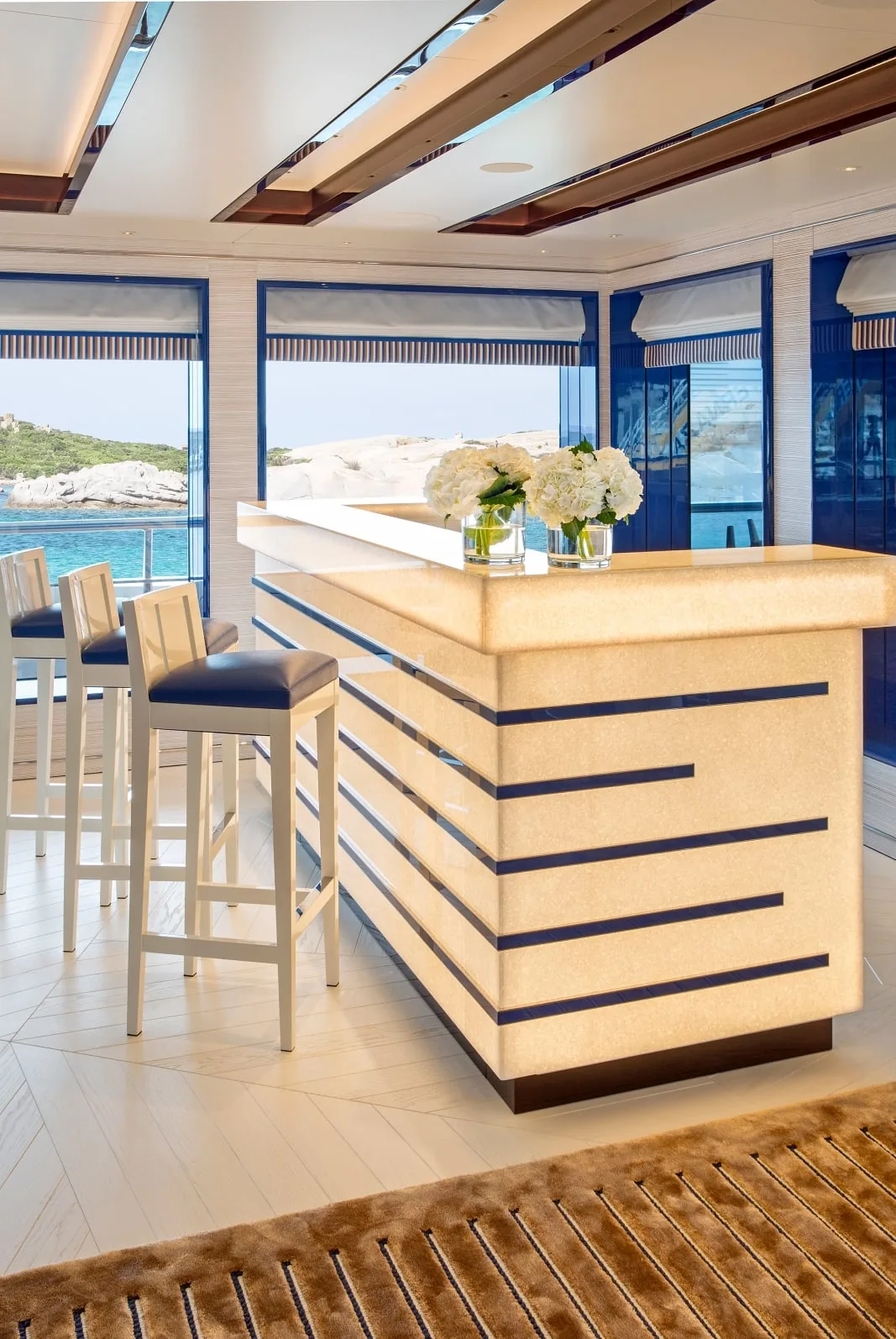 MADSUMMER - photo 20 yacht charter Cannes