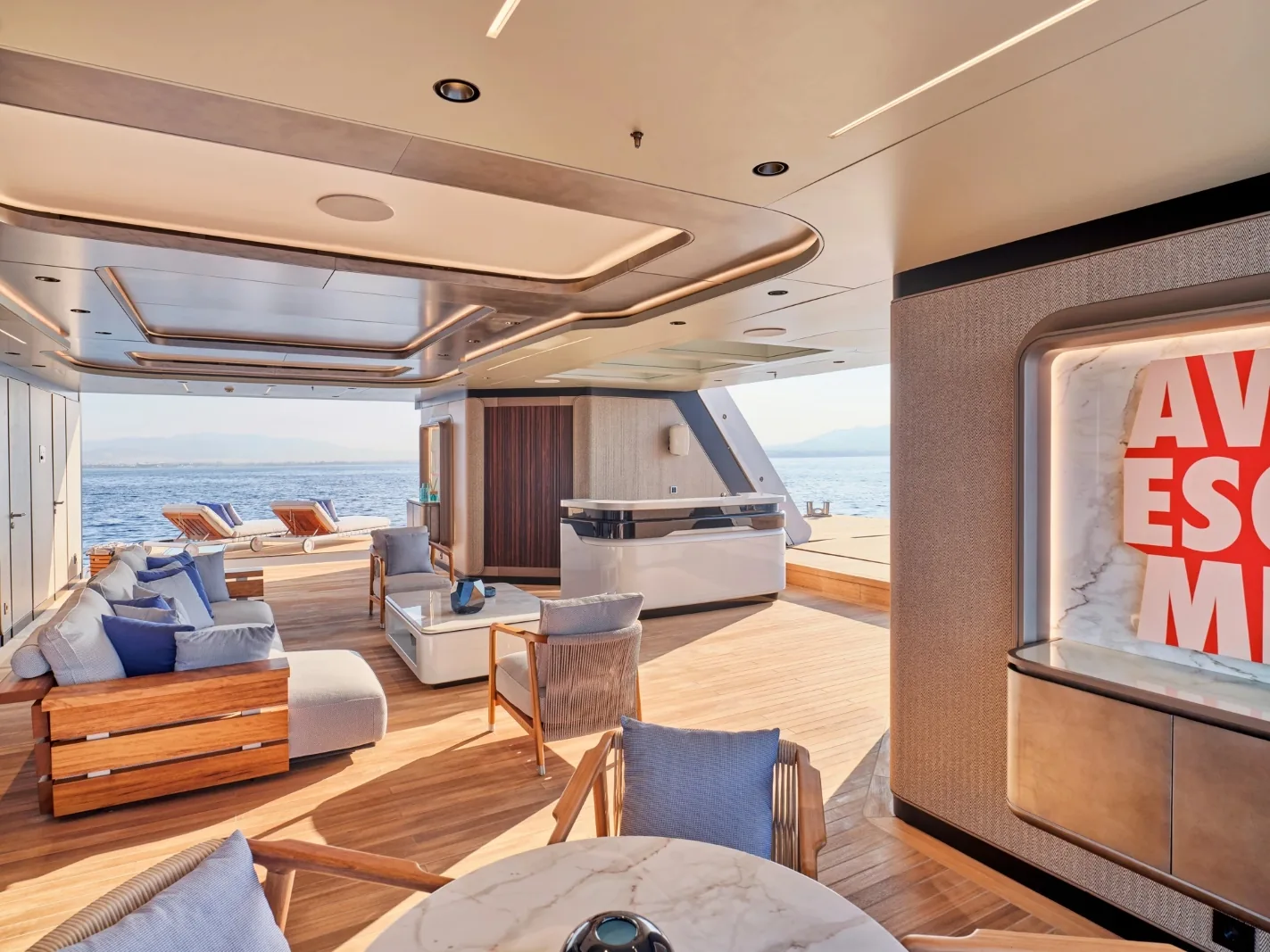 MALIA - photo 8 yacht charter Cannes