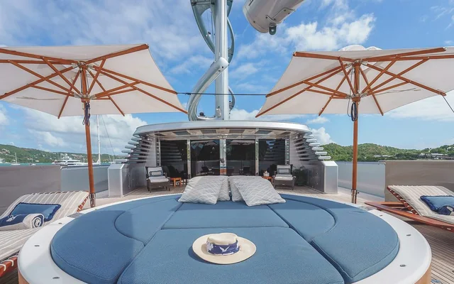 Maltese Falcon - yacht charter Miami