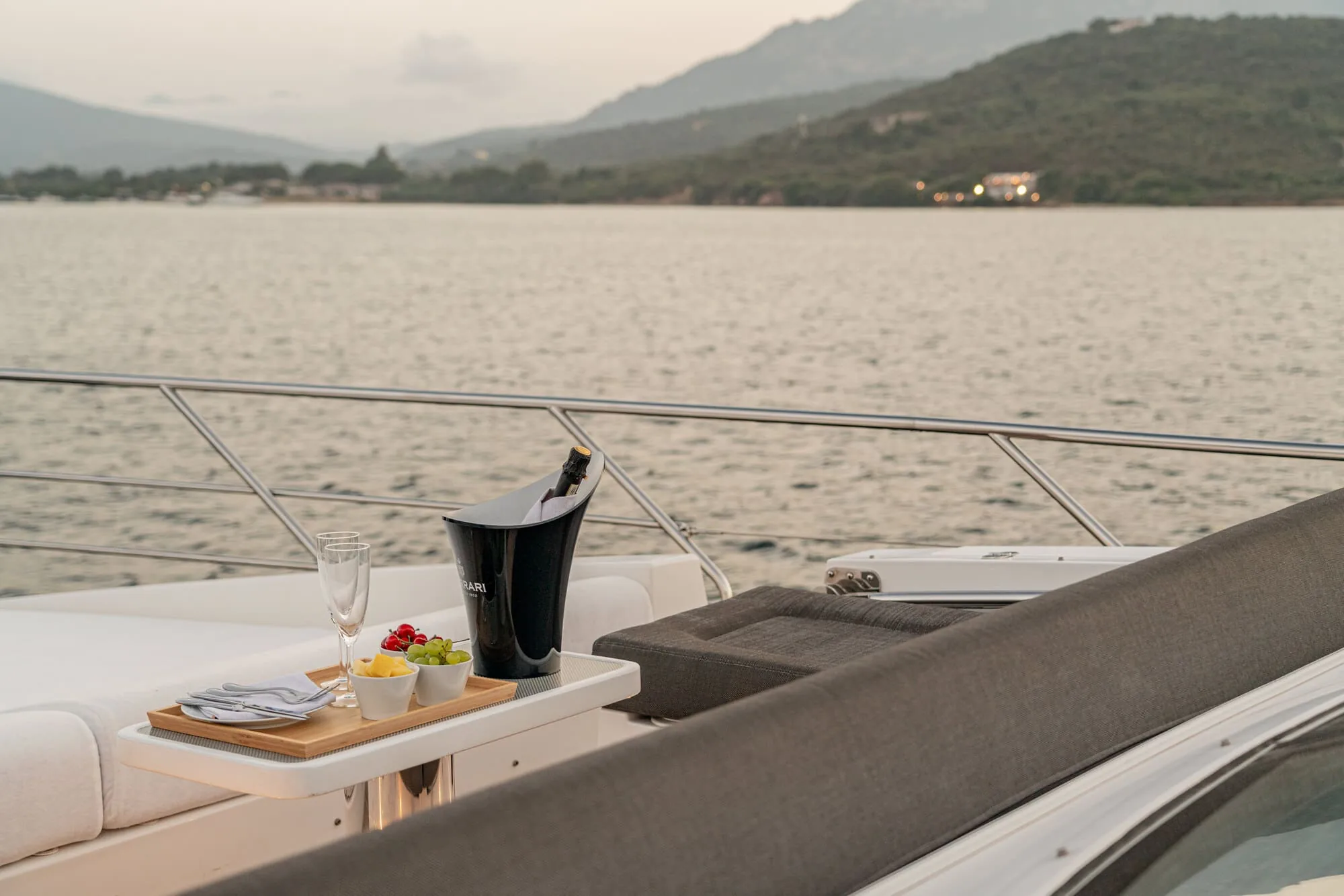 MANARA I - photo 23 yacht charter Cannes