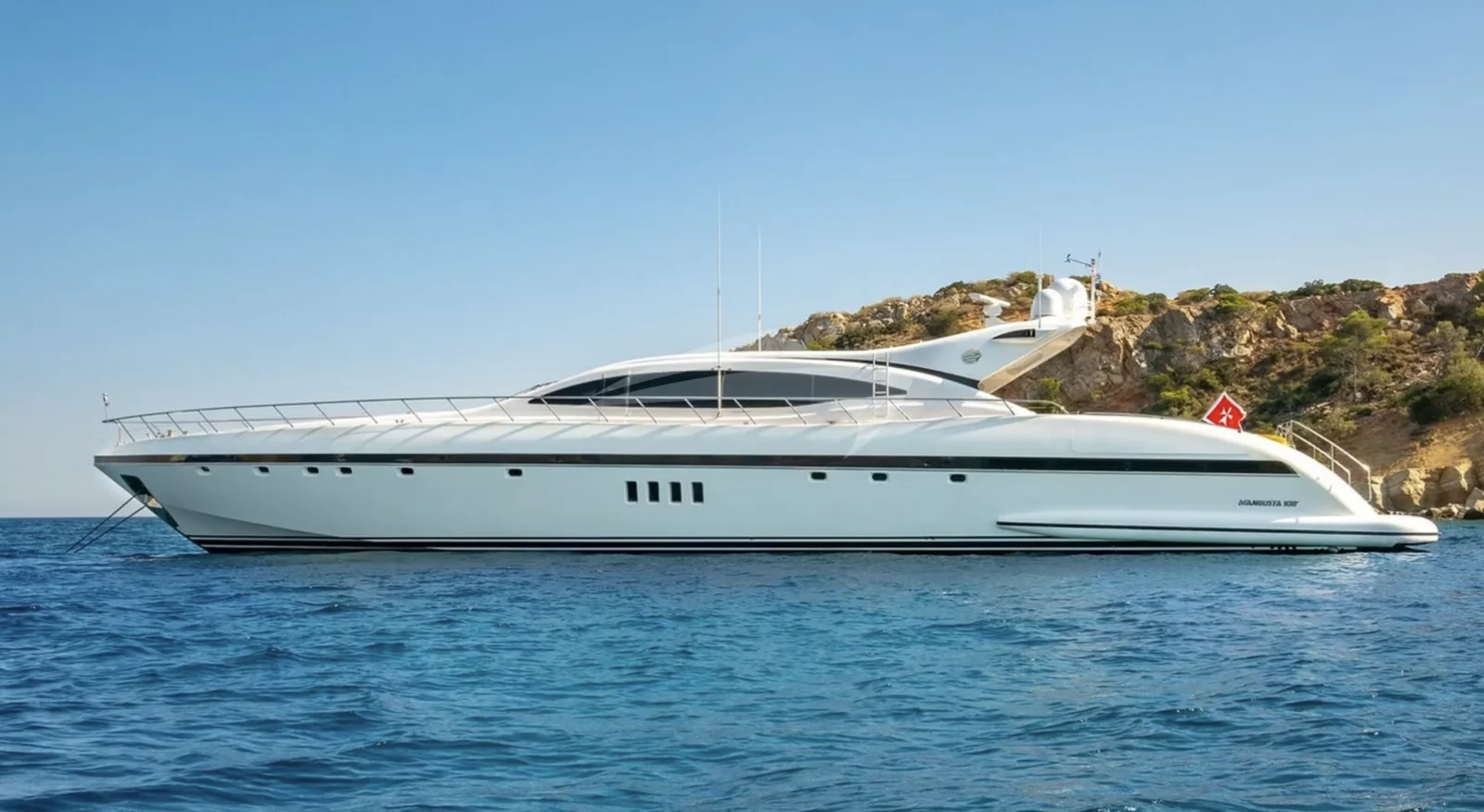 Mangusta 108 - photo 2 yacht charter Cannes