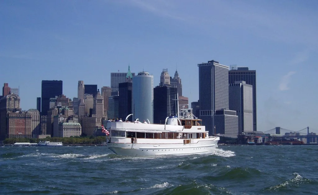 Mariner Iii - photo 3 yacht charter Miami