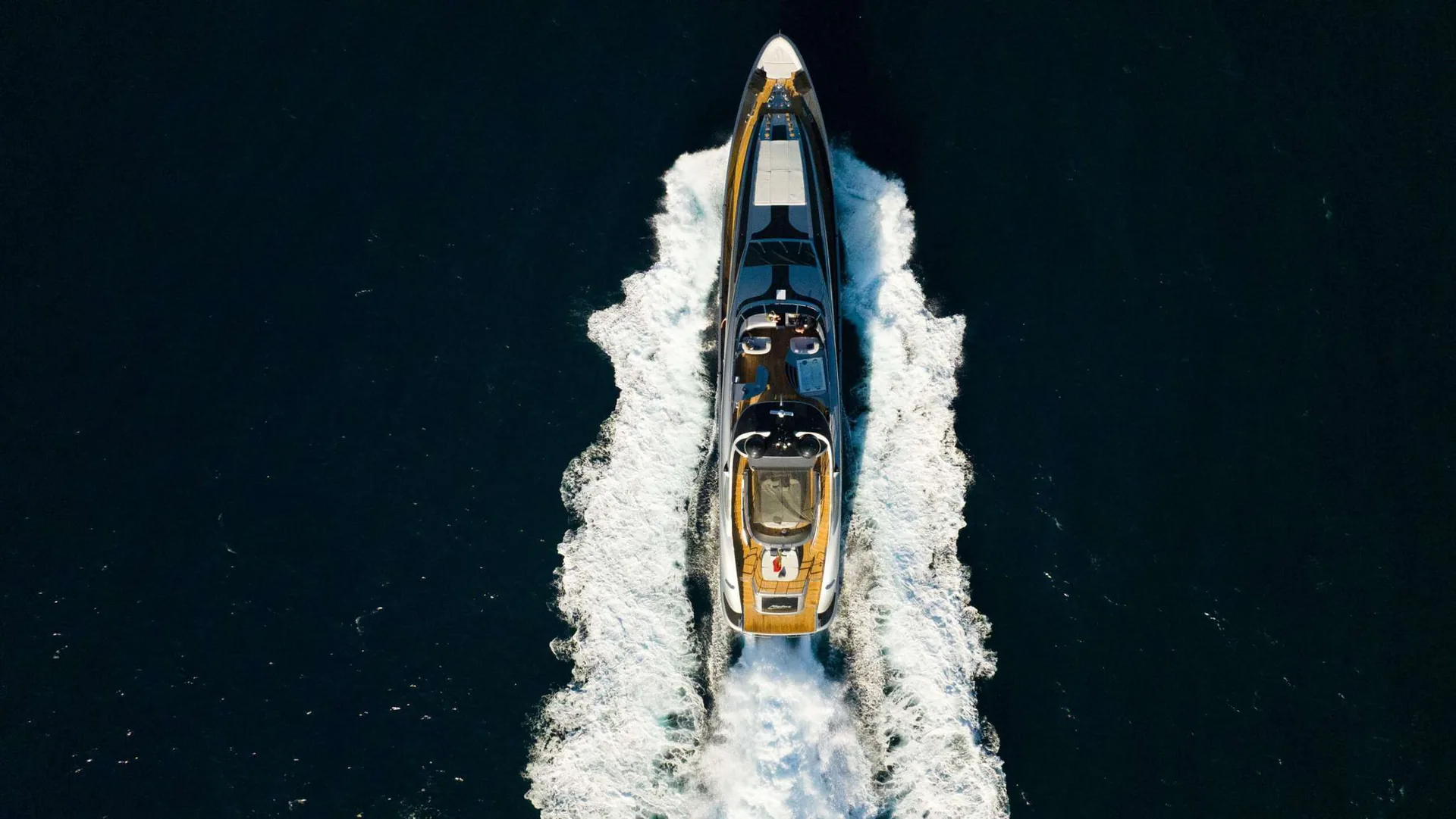 Matsu - photo 7 yacht charter Cannes