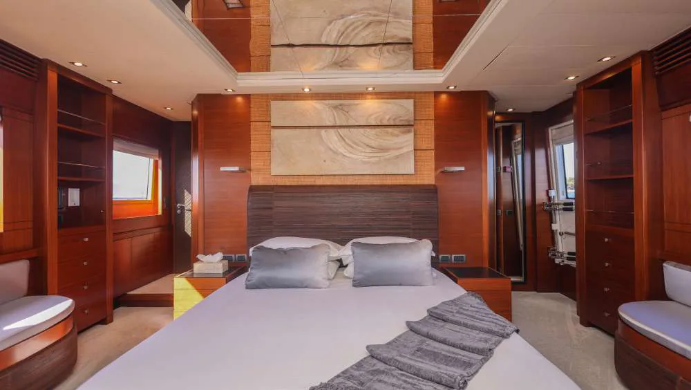 Matsu - photo 25 yacht charter Cannes