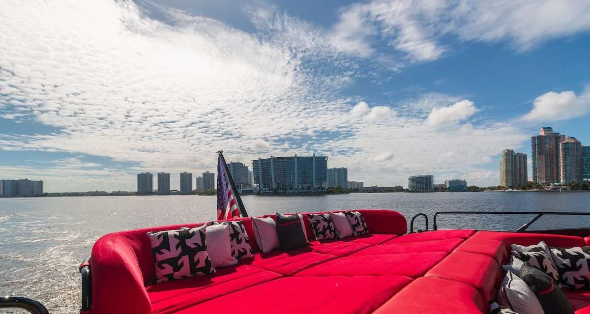 Matzu - photo 2 yacht charter Miami