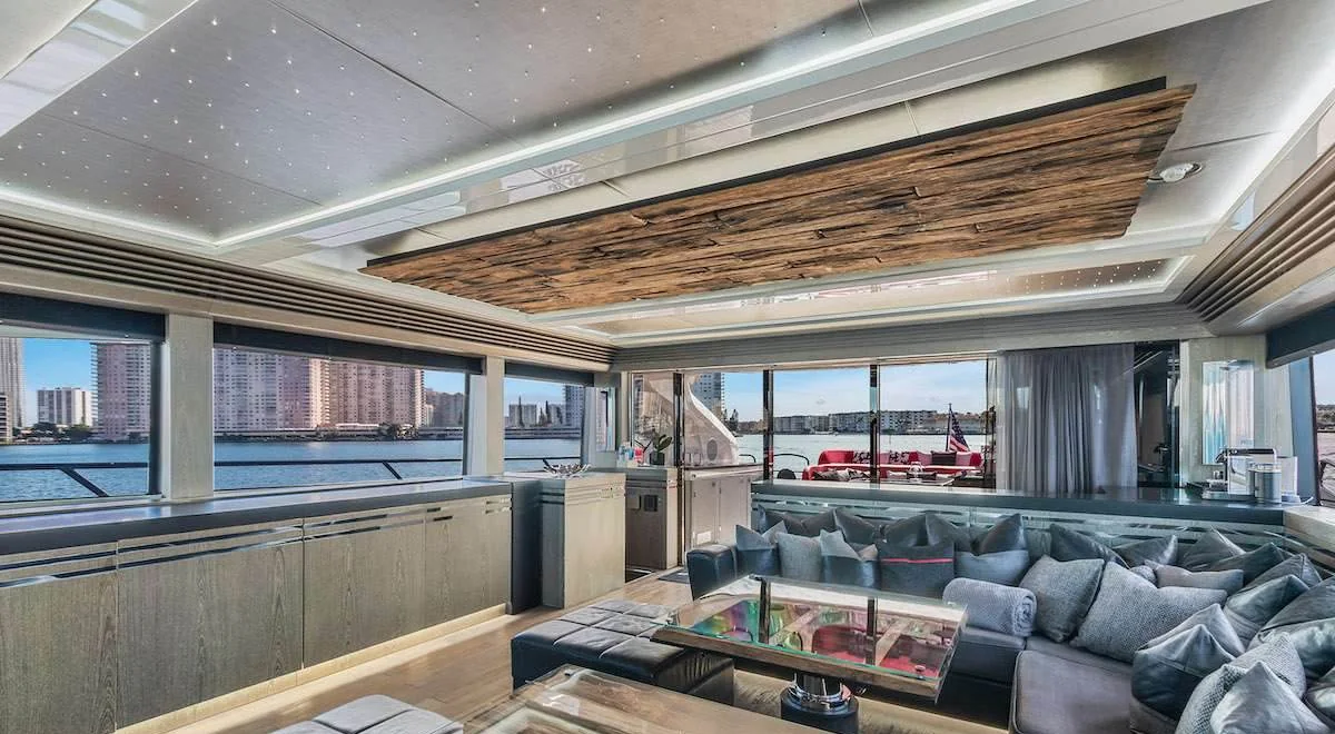 Matzu - photo 6 yacht charter Miami