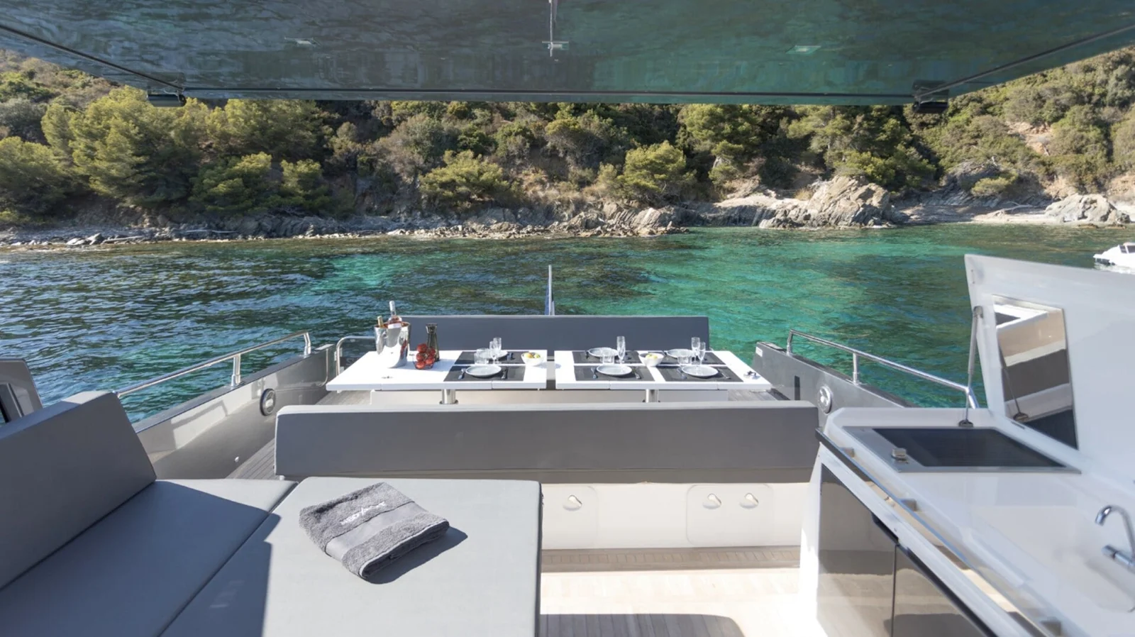 Tecnomar Yachts MED 52 - photo 8 yacht charter Cannes