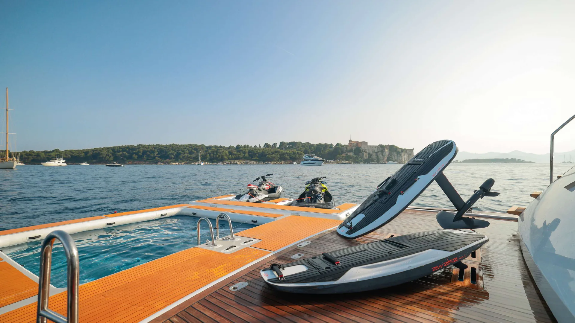 Millesime - photo 16 yacht charter Cannes