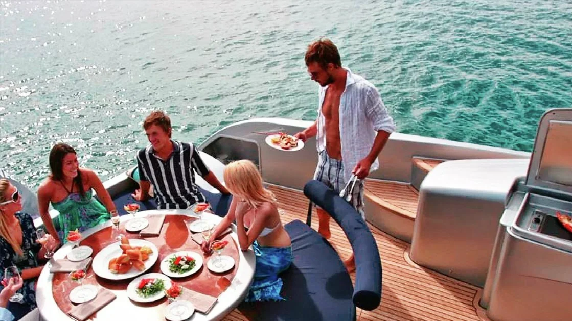 Moksha - photo 3 yacht charter Miami