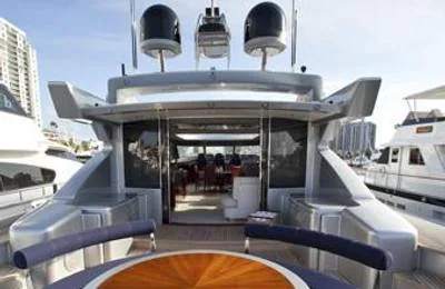 Moksha - photo 7 yacht charter Miami