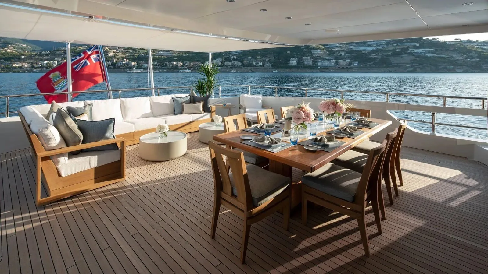 MOSKITO - photo 6 yacht charter Cannes