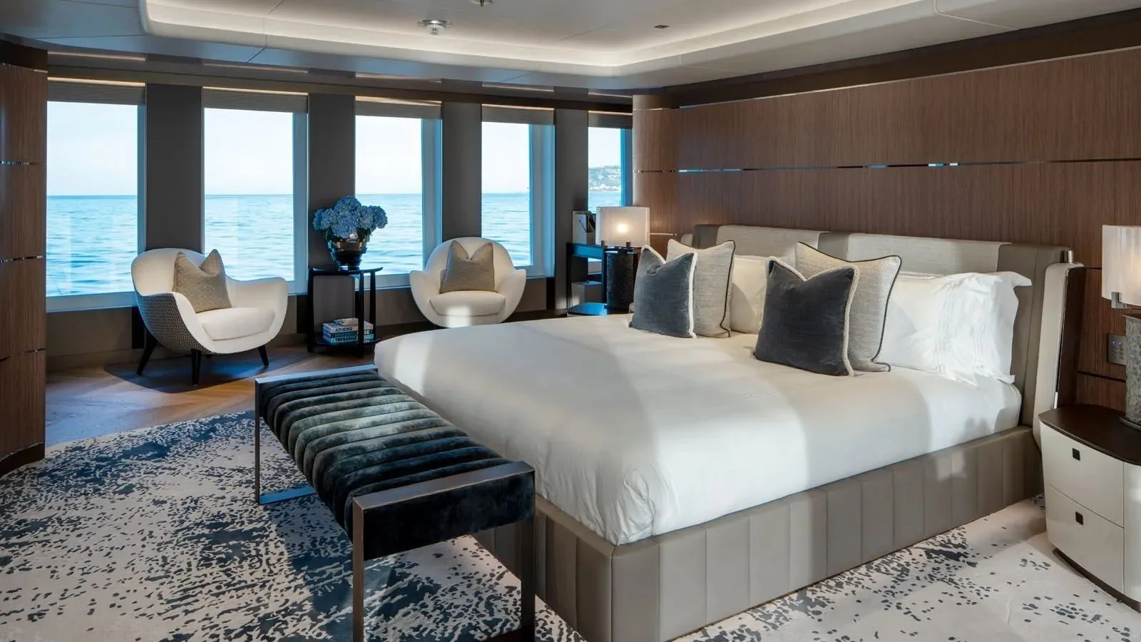 MOSKITO - photo 21 yacht charter Cannes