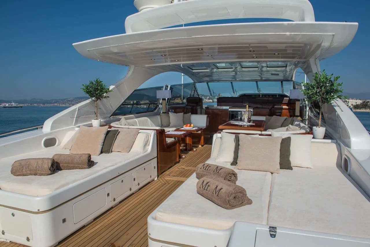 MR M - photo 5 yacht charter Cannes