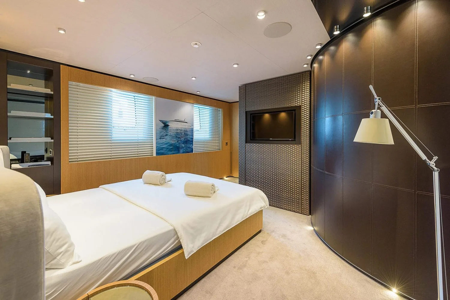 MR T - photo 27 yacht charter Cannes