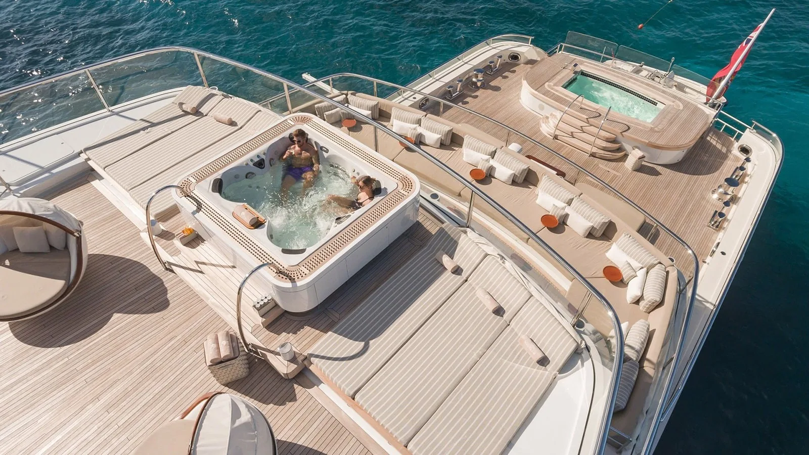 NAUTILUS - photo 4 yacht charter Cannes