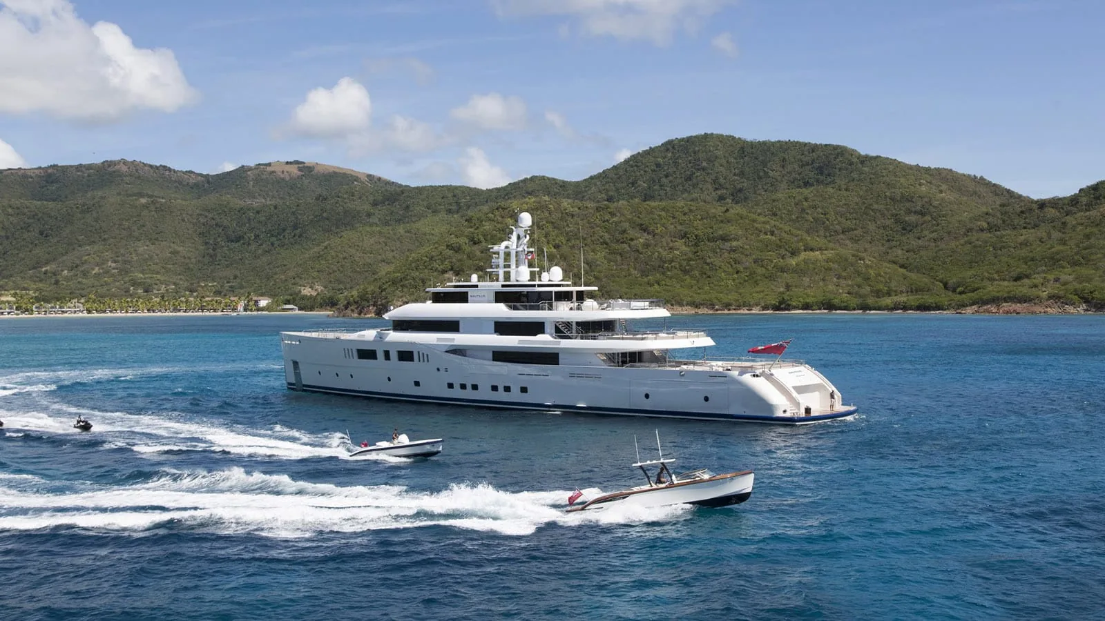 NAUTILUS - photo 16 yacht charter Cannes