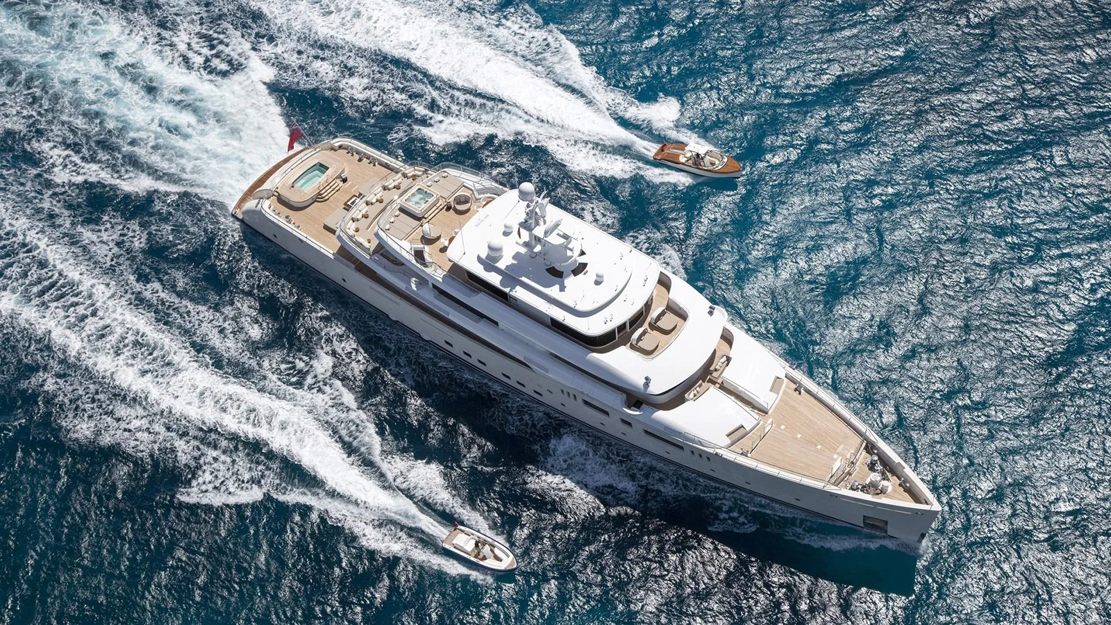 NAUTILUS - photo 17 yacht charter Cannes