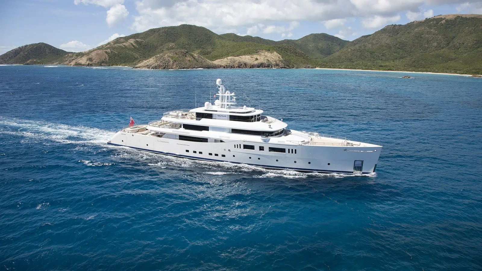 NAUTILUS - photo 18 yacht charter Cannes
