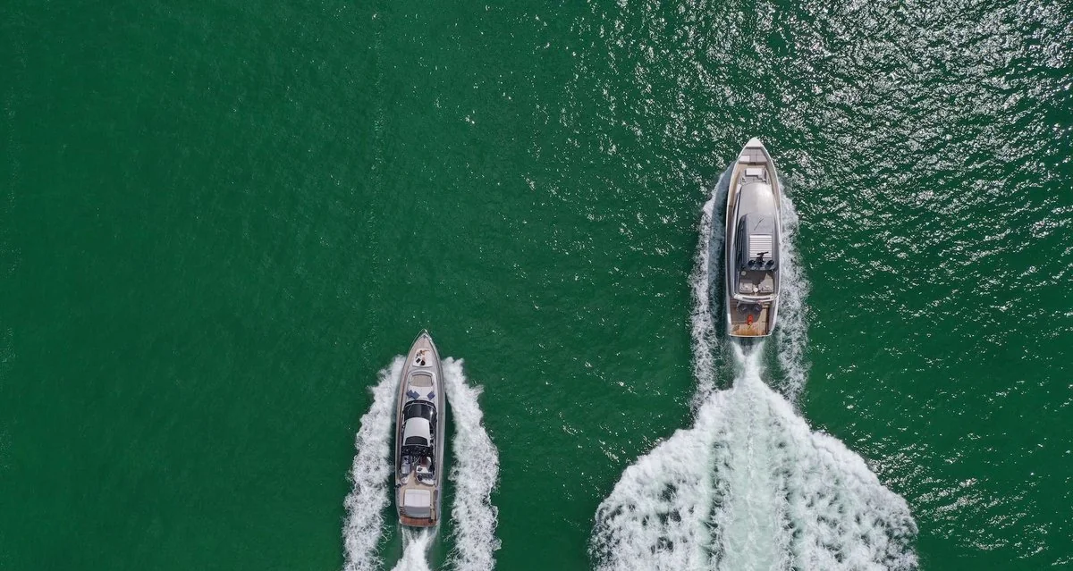 Not Yet - photo 12 yacht charter Miami