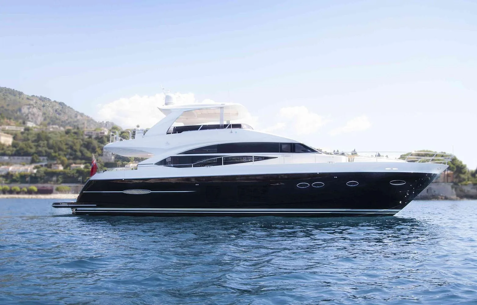 OBSESSIO - photo 2 yacht charter Cannes