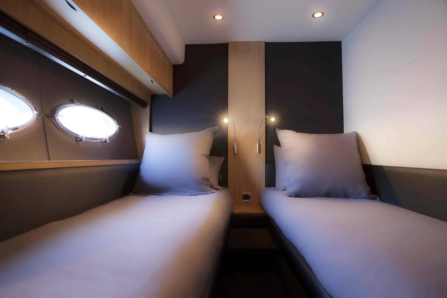 OBSESSIO - photo 12 yacht charter Cannes