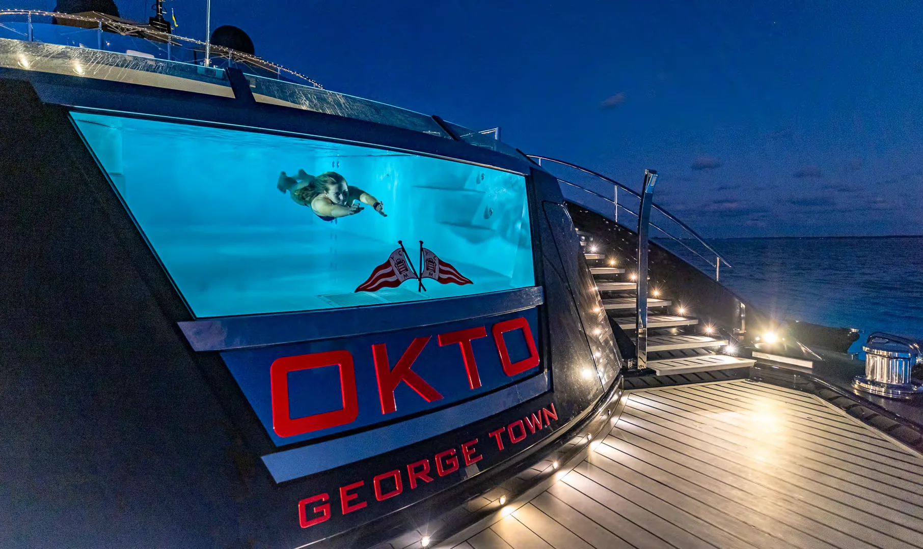 OKTO - photo 45 yacht charter Cannes
