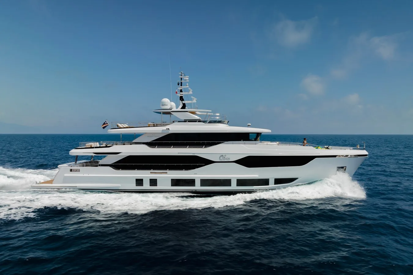 OLIVIA - photo 5 yacht charter Cannes