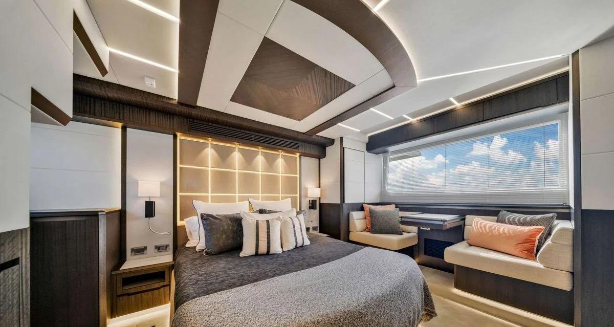 Optimus Prime - photo 7 yacht charter Miami