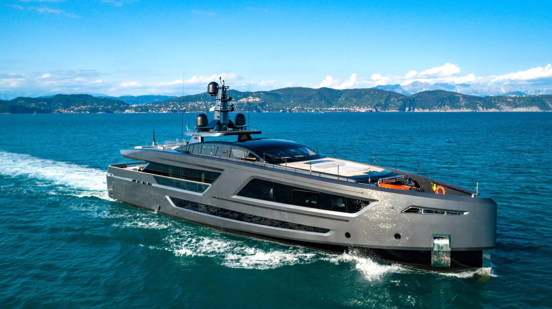 Panam - photo 1 yacht charter Cannes