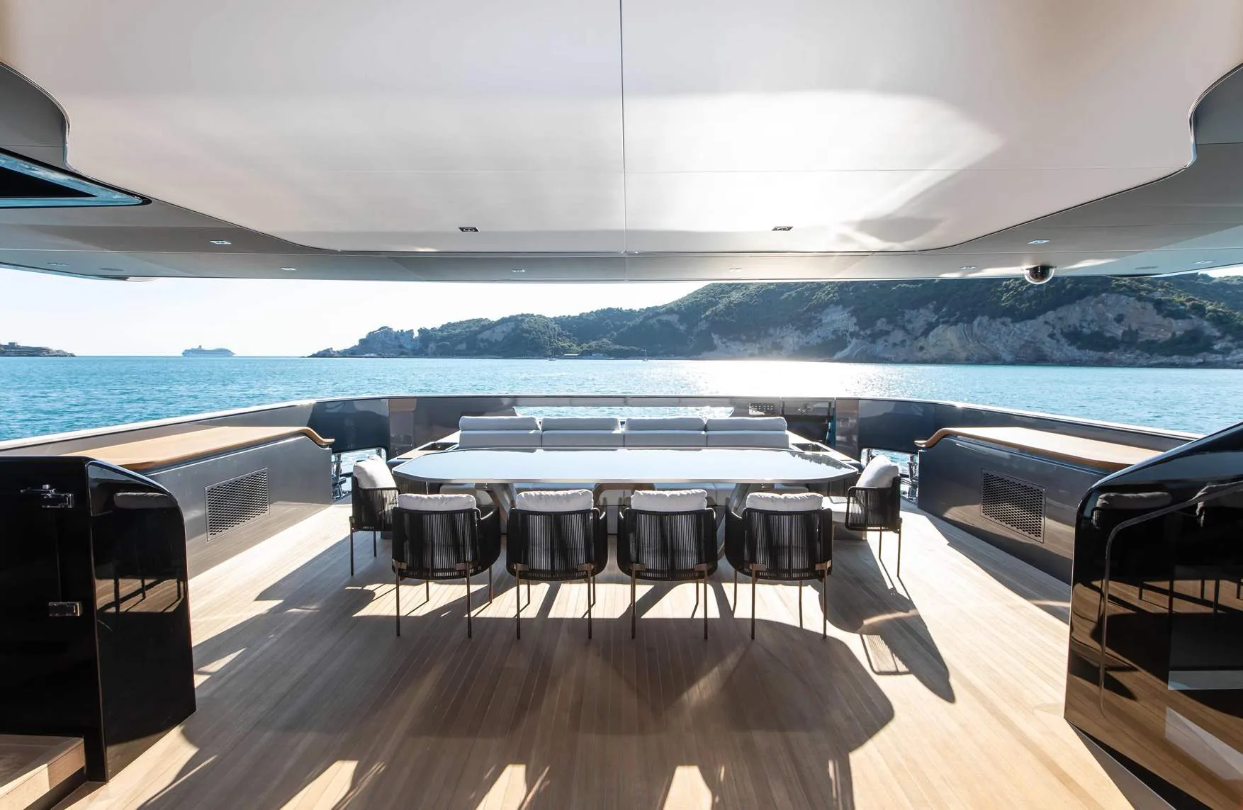 Panam - photo 12 yacht charter Cannes