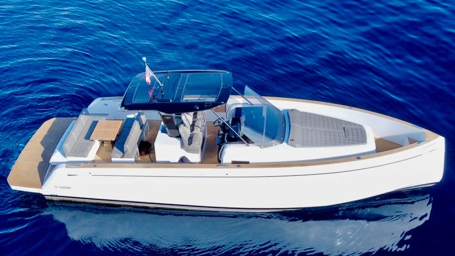 Pardo 38 - photo 7 yacht charter Cannes
