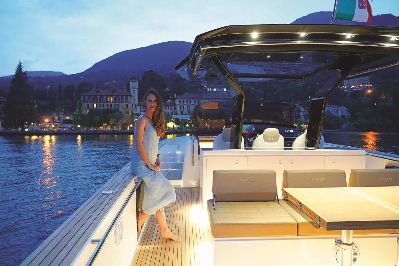 Pardo 43 - photo 10 yacht charter Cannes