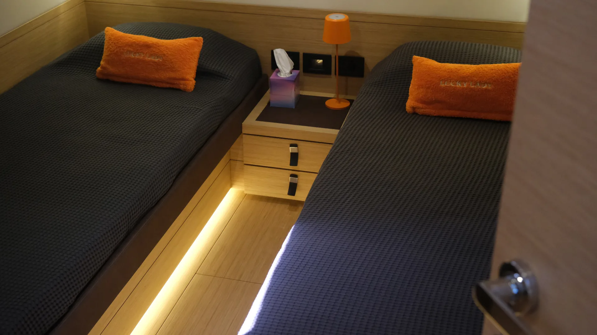 Pardo 50 - photo 18 yacht charter Cannes
