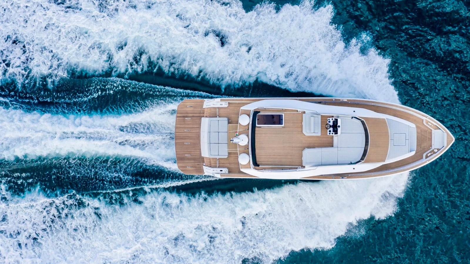 Pardo 60 - photo 3 yacht charter Cannes