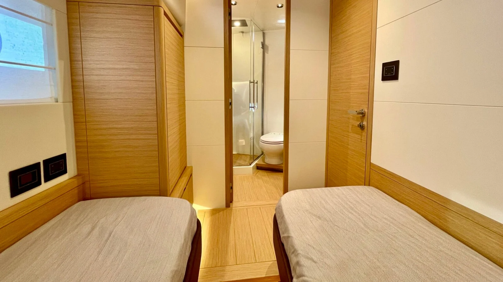 Pardo 60 - photo 20 yacht charter Cannes