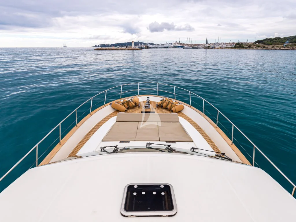 Passion - photo 9 yacht charter Cannes
