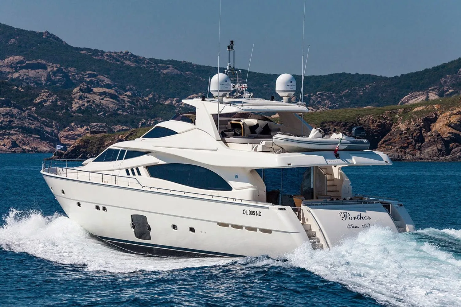 PORTHOS - photo 3 yacht charter Cannes