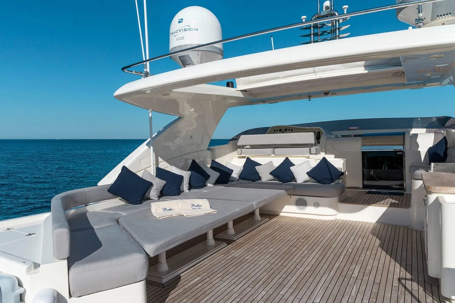 PORTHOS - photo 9 yacht charter Cannes
