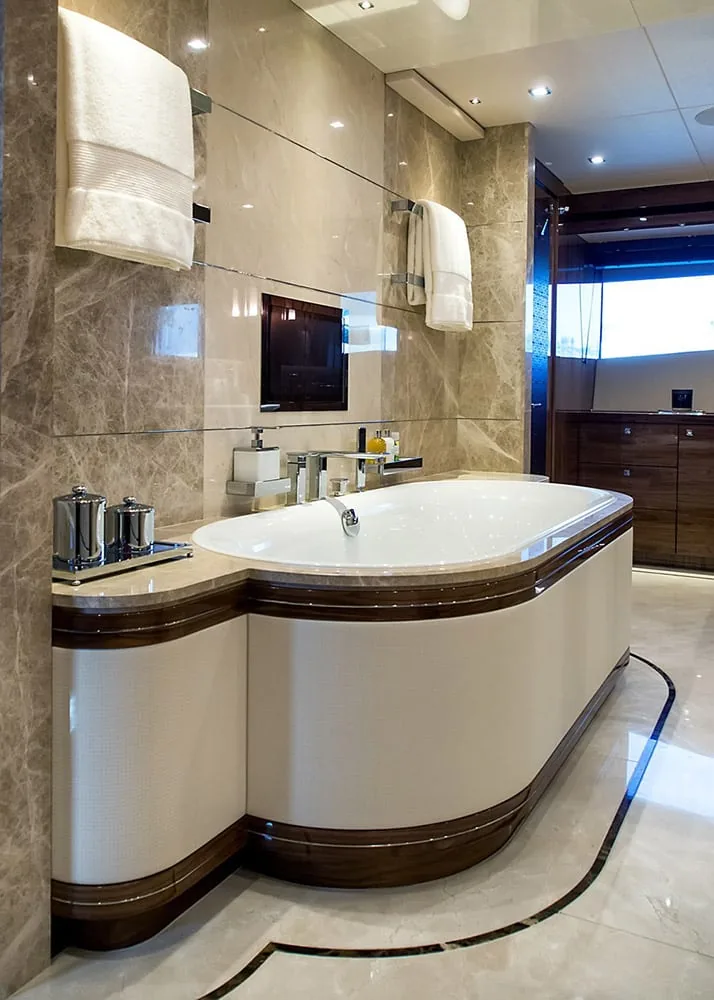 PRINCESS AVK - photo 19 yacht charter Cannes