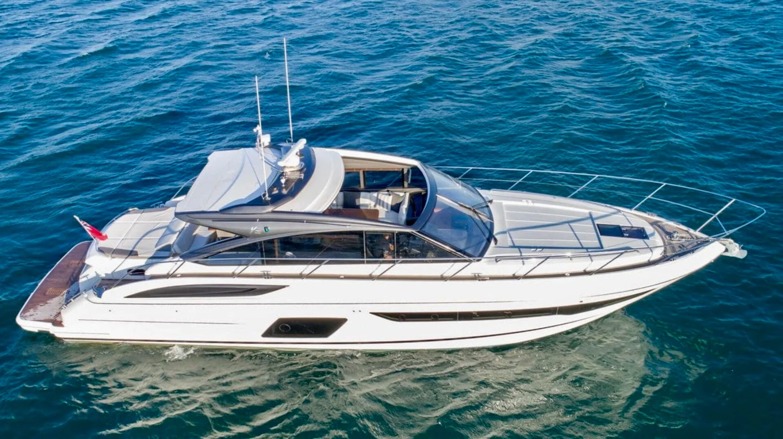 Princess V58 - photo 1 yacht charter Cannes