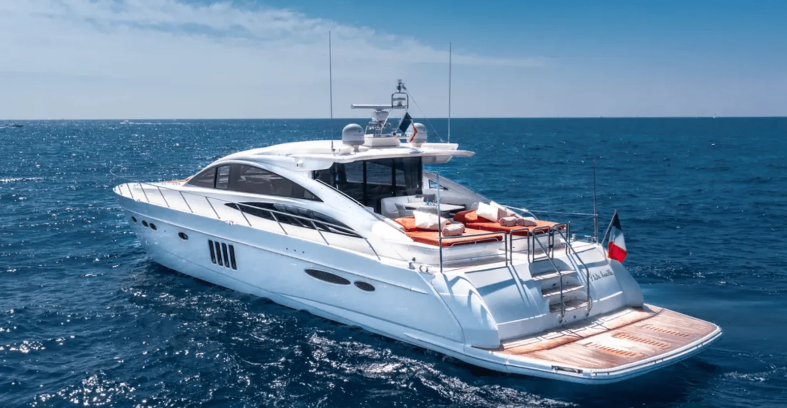 Princess V70 - photo 10 yacht charter Cannes
