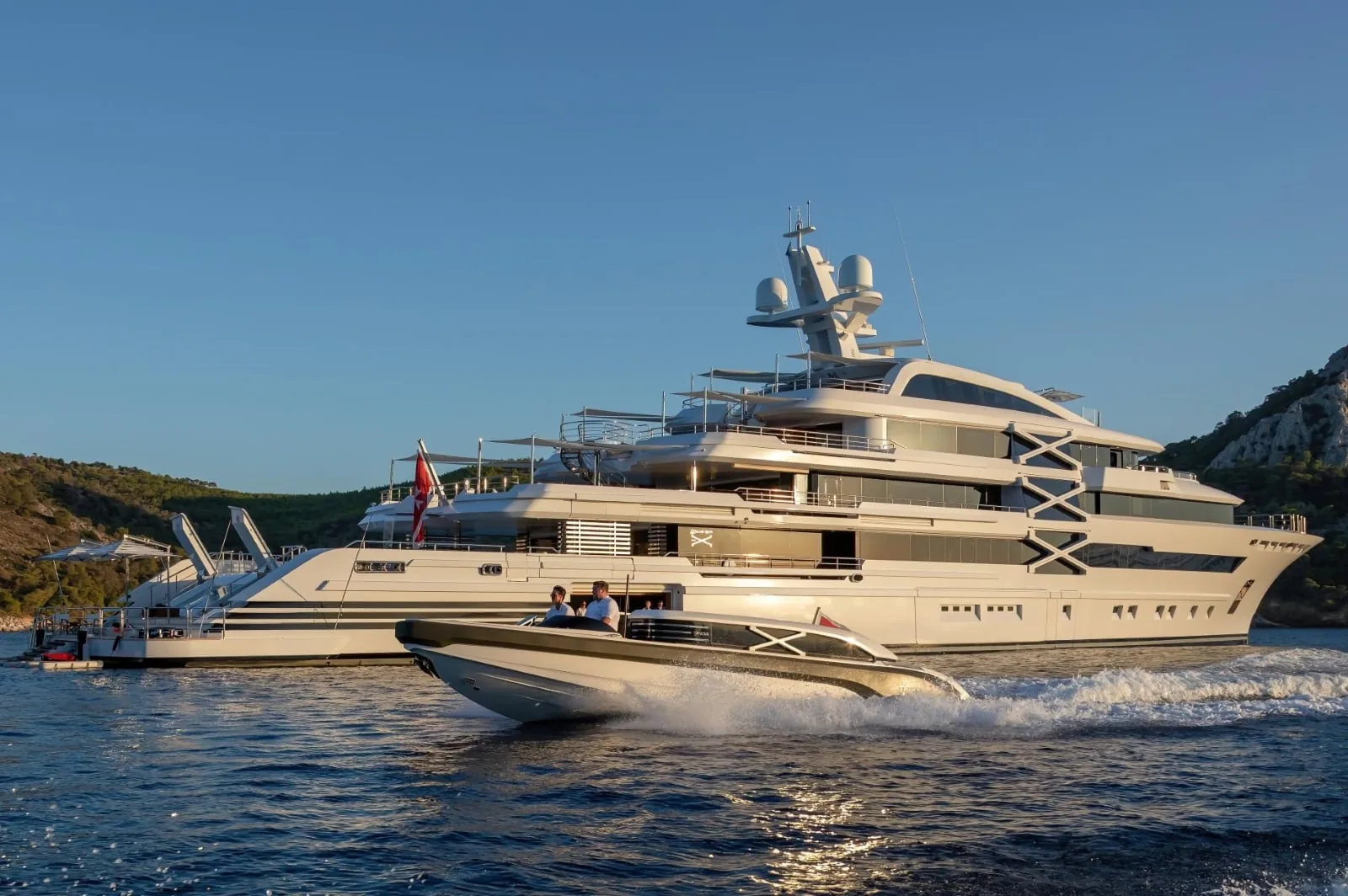 PROJECT X - photo 1 yacht charter Cannes