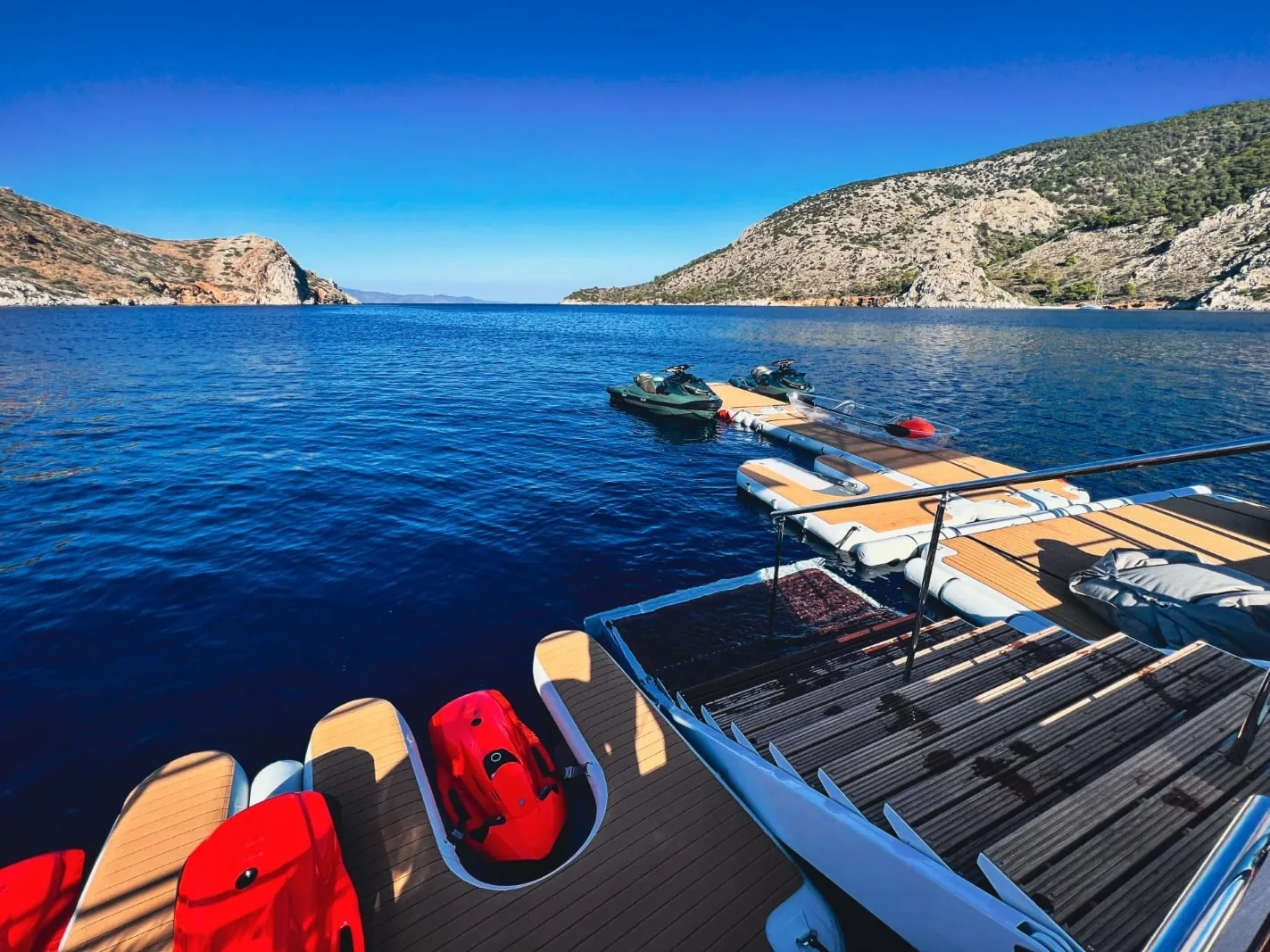 PROJECT X - photo 9 yacht charter Cannes