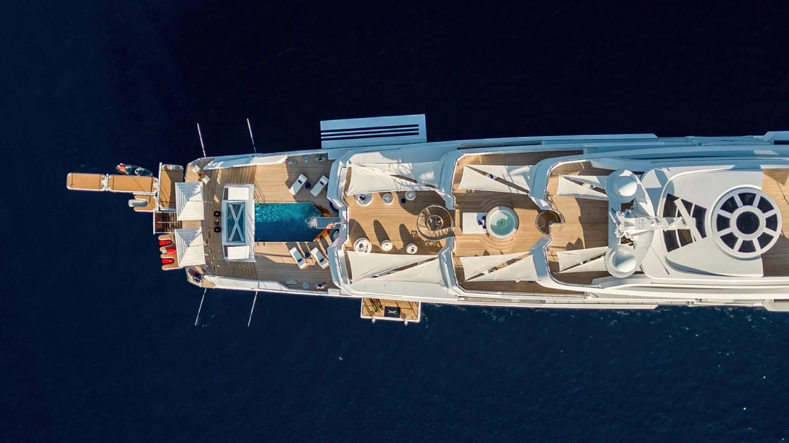 PROJECT X - photo 21 yacht charter Cannes