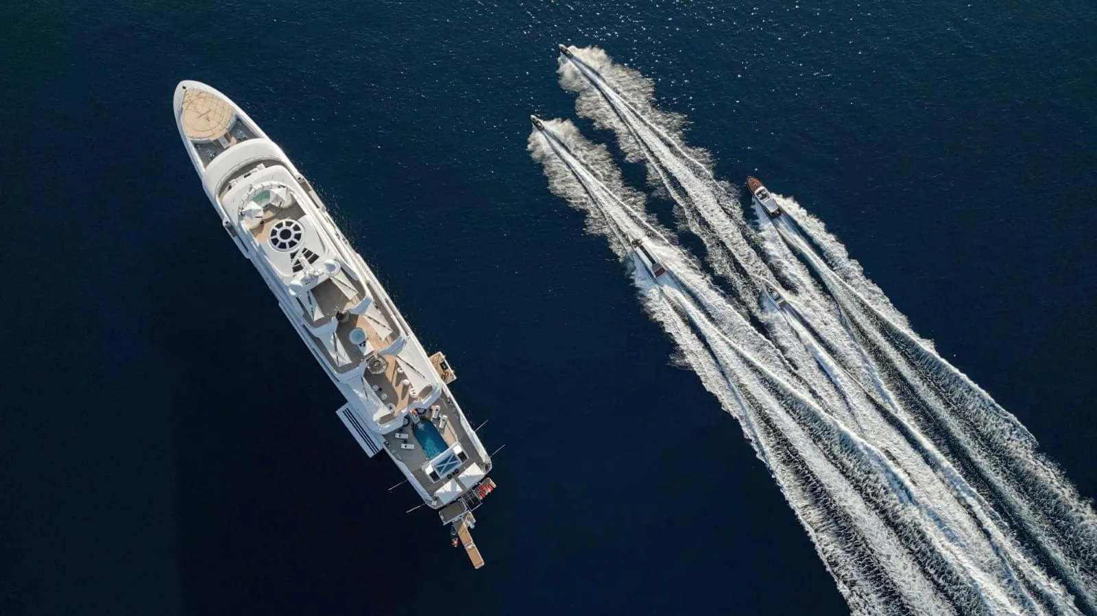 PROJECT X - photo 22 yacht charter Cannes