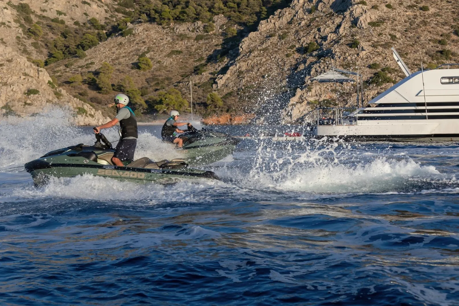PROJECT X - photo 24 yacht charter Cannes