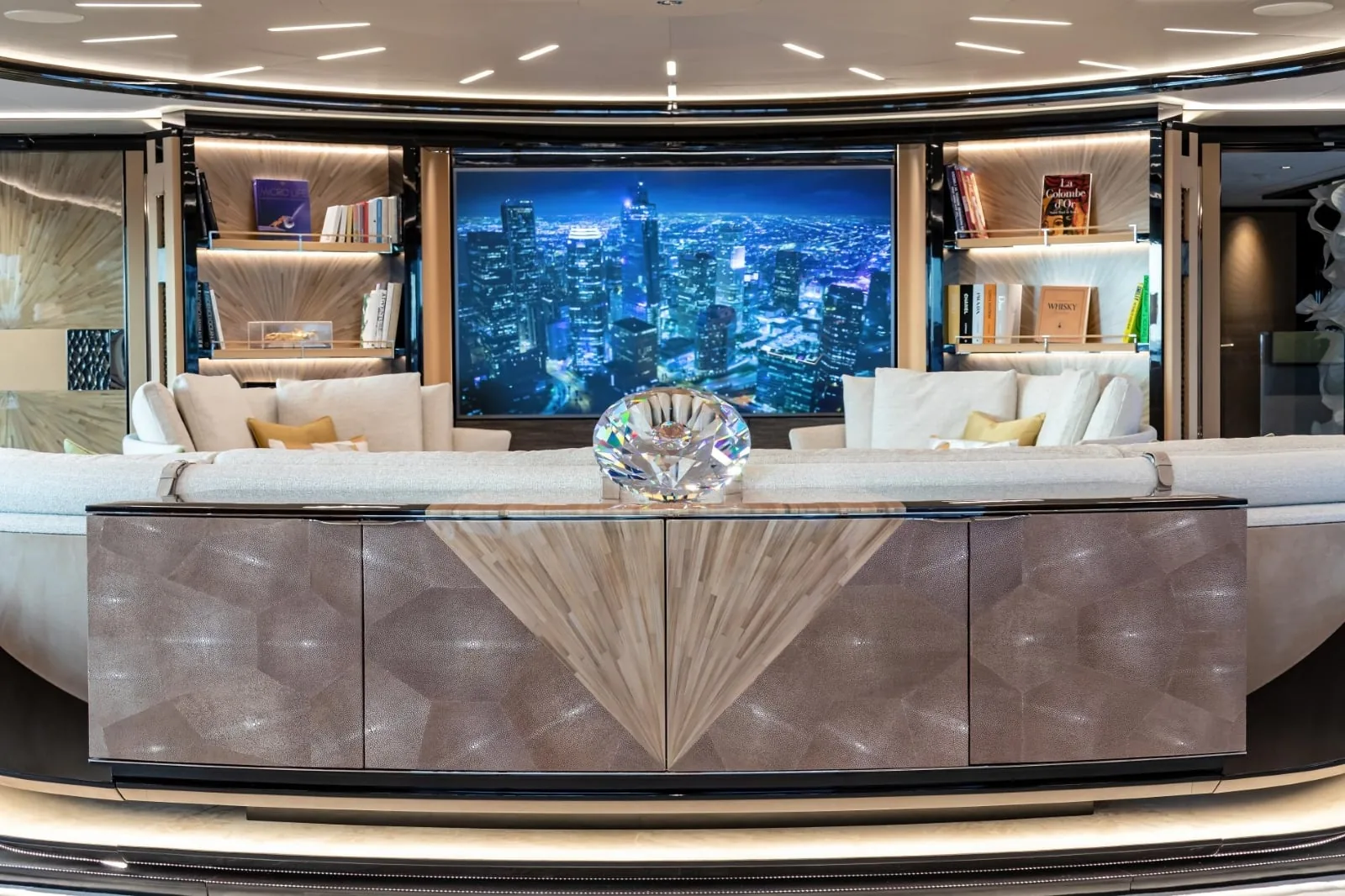 PROJECT X - photo 31 yacht charter Cannes